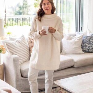 Joe Fresh + Jillian Peaches Jeans - cream / white button fly size 26